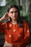 Aditi-Rao-Hydari-orange-dress-pic-25-10-2021-10