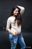 Aishwarya Dutta photo shoot stills (2)