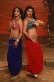 Anjali-stills-from-Madha-Gaja-Raja-movie-(1)6255