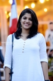 Aparna Balamurali at Donut factory opening (23)