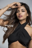 Ashna Zaveri photo shoot stills (15)