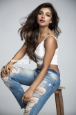 Ashna Zaveri photo shoot stills (23)