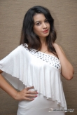 actress-deeksha-panth-2012-photos-117763