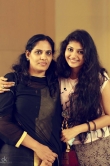 drishya-raghunath-with-her-mother8587