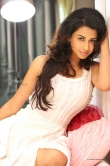 actress-gayathri-iyer-new-photos-28431
