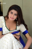 actress-harini-stills-435883