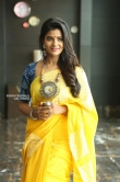aishwarya rajesh during her new movie opening (9)