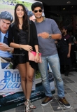 izabelle-leite-promotes-puranhi-jeans-at-cafe-coffee-day-101685