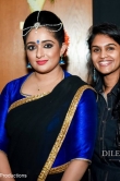 Kavya Madhavan at dileep show 2017 (10)