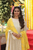 Keerthy suresh at her new movie opening (2)