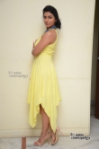 kruthika-jayakumar-stills-in-yellow-dress31185