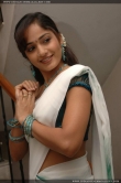 actress-madhavi-latha-2009-pics-146741