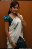actress-madhavi-latha-2009-pics-36128