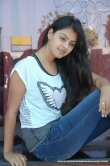 actress-monal-gajjar-2011-pics-263350