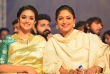 Nadiya Moidu at asianet film awards 2018 (1)