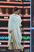 Nadiya Moidu at asianet film awards 2018 (8)