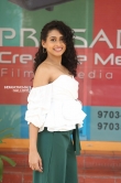 Nithya Naresh at operation goldfish teaser launch (16)