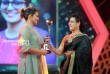 Parvathy at janma bhumi film awards 2018 (4)