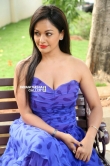 Pooja Kumar in blue dress stills september 2017 (4)