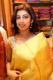 pranitha subhash at videms silks showroom opening (10)
