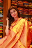 pranitha subhash at videms silks showroom opening (6)