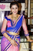 priya-anduluri-at-manepally-dhanteras-jewellery-62840
