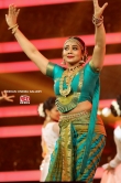 Rachana Narayanankutty dance at red fm music awards 2019 (17)