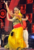 rachana-narayanankutty-dance-during-new-year-celebration-in-trivandrum-73357