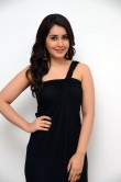 rashi-khanna-in-black-gown-stills-31432