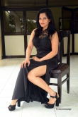 revathi-chowdary-in-black-dress-stills-63764