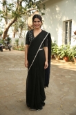Samantha in black saree (2)