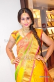 simrath-juneja-at-manepally-jewellers-wedding-collection-launch-147148