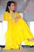 sonakshi-sinha-in-yellow-dress-31654
