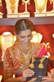 sonam-kapoor-at-kalyan-jewellers-store-launch-94240