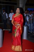 Suhasini Maniratnam at south filmfare awards 2017 (1)