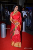 Suhasini Maniratnam at south filmfare awards 2017 (6)