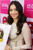 Tamanna at b new mobile store launch (4)