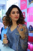 tamanna bhatia at b new mobile store launch (12)