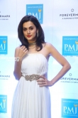 Taapsee Pannu launches Forevermark diamond collection at PMJ Jewels stills (10)