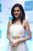 Taapsee Pannu launches Forevermark diamond collection at PMJ Jewels stills (21)
