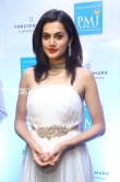 Taapsee Pannu launches Forevermark diamond collection at PMJ Jewels stills (24)