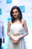 Taapsee Pannu launches Forevermark diamond collection at PMJ Jewels stills (30)