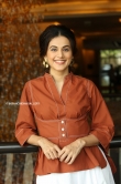 Tapsee pannu during interview june 2019 (16)