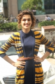tapsee pannu at silk india expo launch (6)