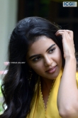 Kalyani Priyadarshan in yellow dress august 2019 (6)