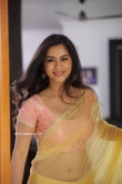 Neha Krishna in Valliddari Madhya movie (3)