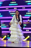 Nimisha Sajayan at asianet film awards 2018 (8)