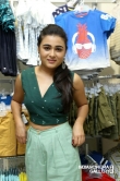 Shalini Pandey at Easy Buy Store launch (5)