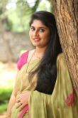 Anchor Sonia Chowdary in green saree stills (5)